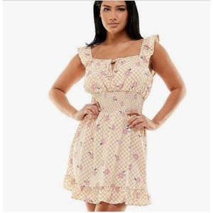 NWT Lily Rose Ladies Size XXLARGE Yellow Floral Dress